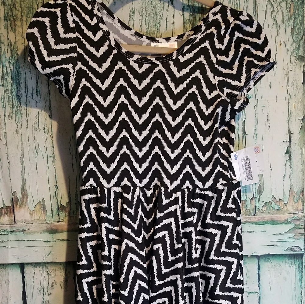 LuLaRoe Dot dot smile dress
